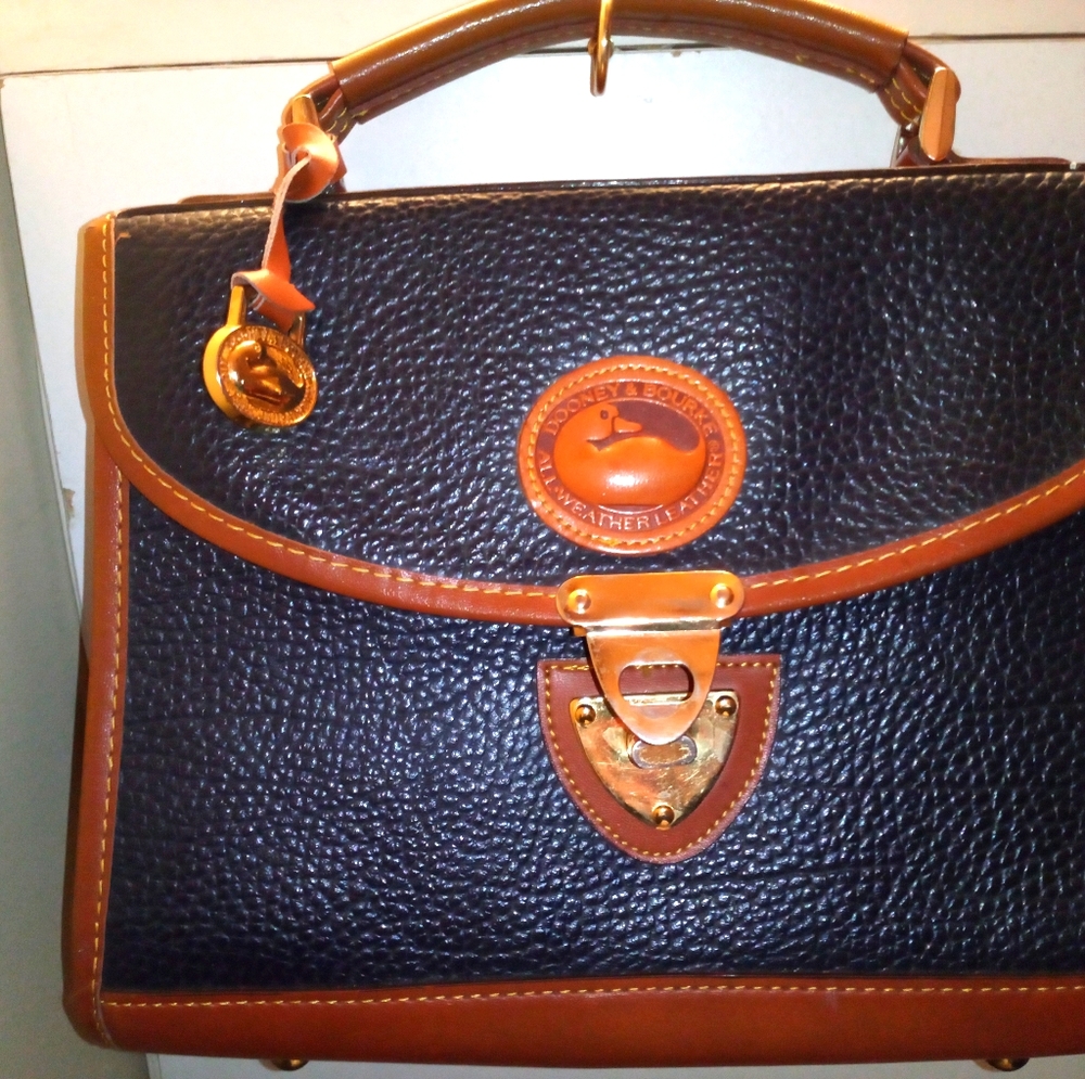 Women's handbag.